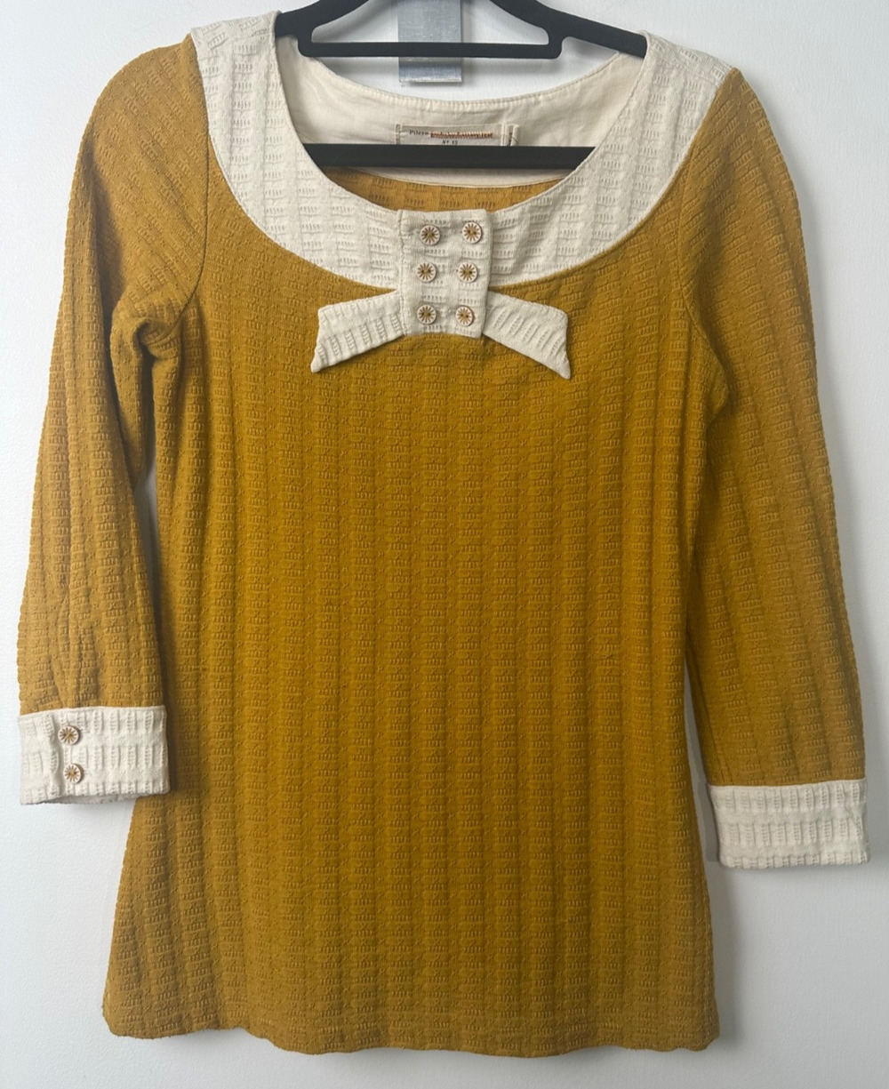 Pilcro & the Letterpress Anthro XS Textured Shirt collar button Mustard A19